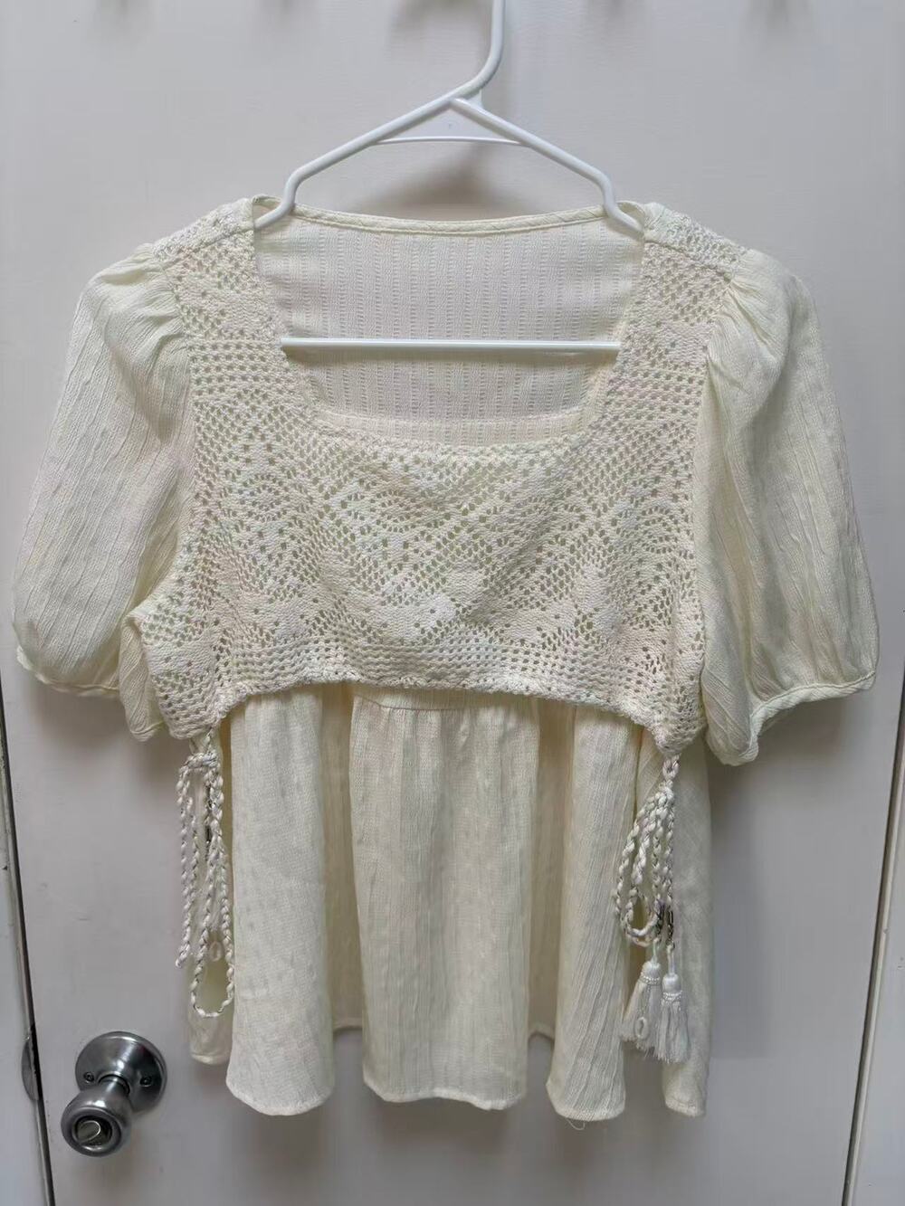 Boho Cottagecore Lace Square Neck Blouse Cream Top Bell Sleeve Babydoll XS 0 2